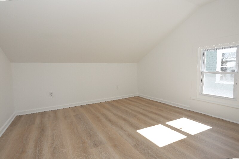 Building Photo - 26 South St