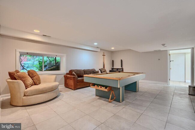 Building Photo - 2101 Tufton Ave