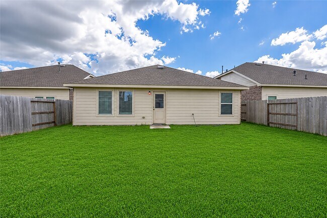 Building Photo - 9815 Bellwick Holw Ct