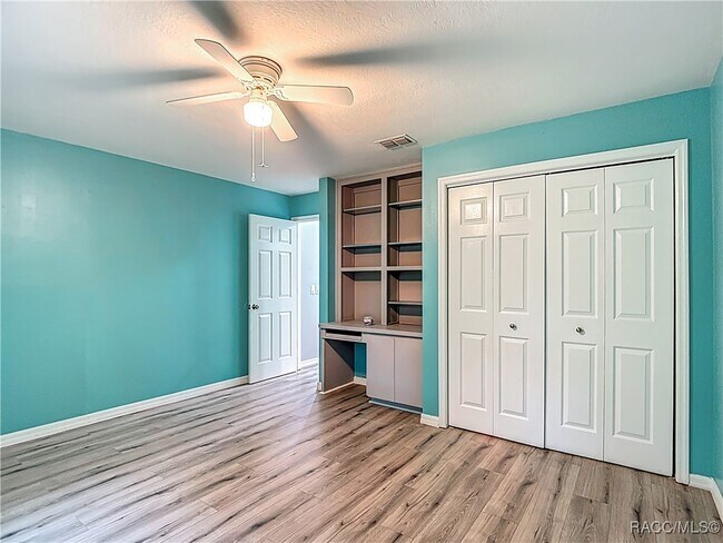 Building Photo - 884 W Massachusetts St