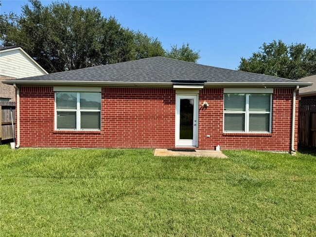 Building Photo - 10310 Deer Branch