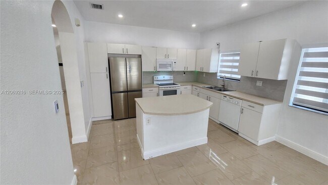 Building Photo - 10752 SW 228th Terrace