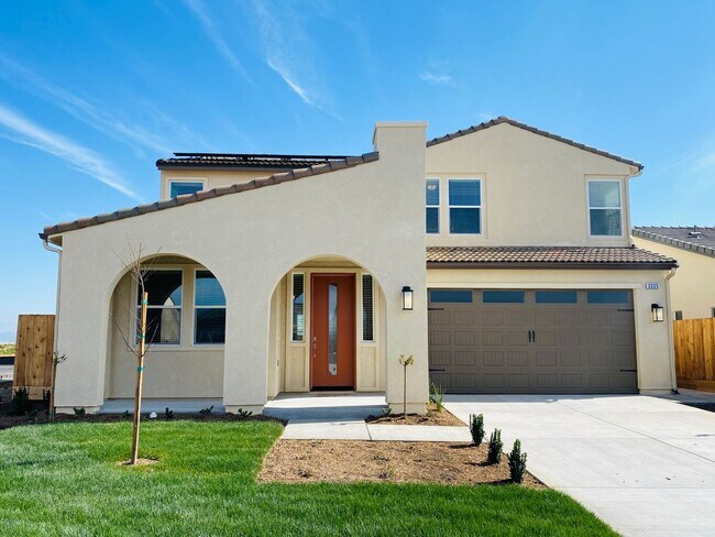 Primary Photo - COMING SOON! $2,750 Ashlan & Highland, 4 B...