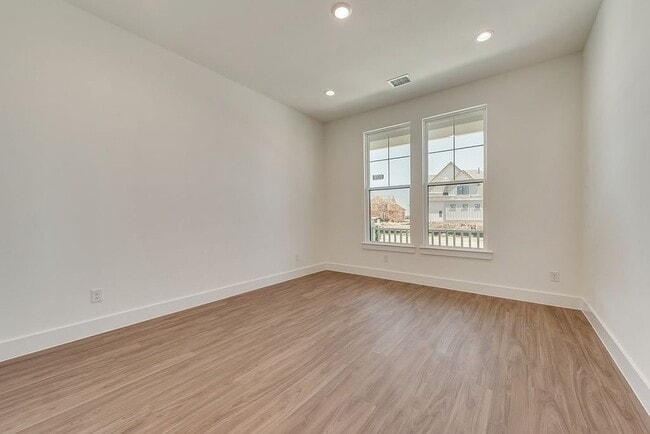 Building Photo - 14011 Bohannon Dr