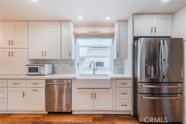 Building Photo - 1140 Laurel Ave