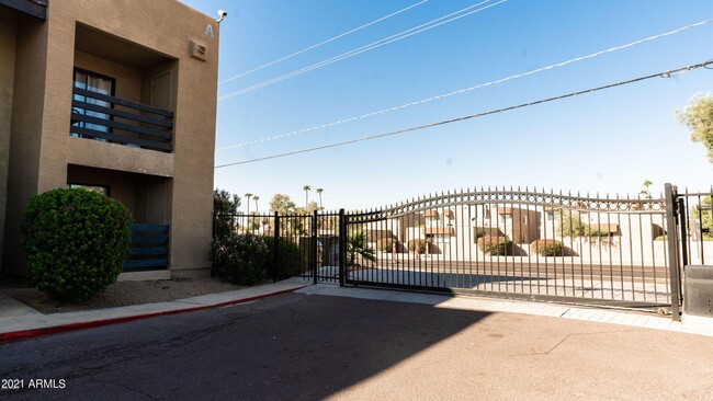 Building Photo - 1241 48th St