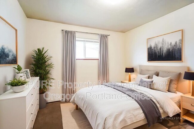 Building Photo - 8011 SE Otty Rd