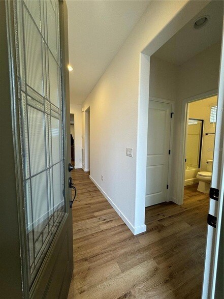 Building Photo - 3339 NW 52nd Ave