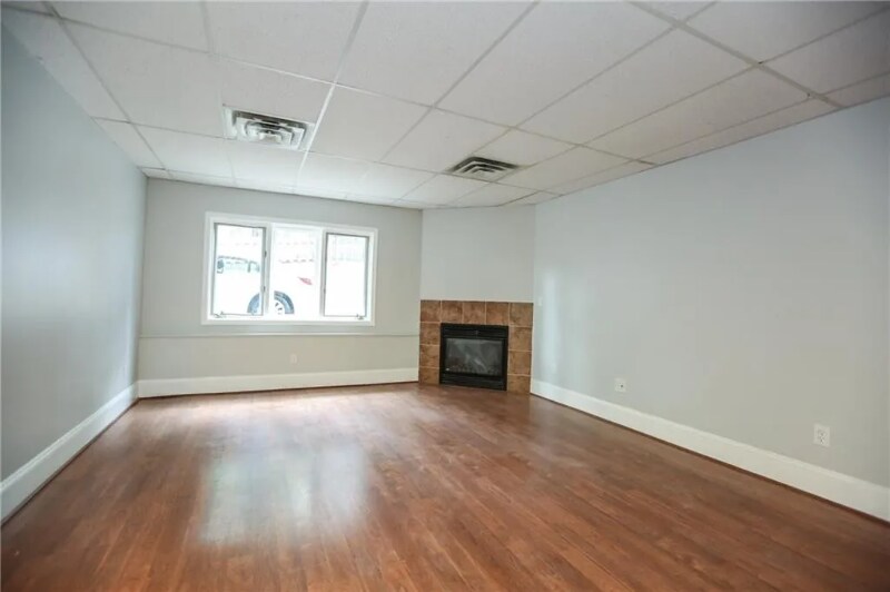Building Photo - 241 Norris Dr