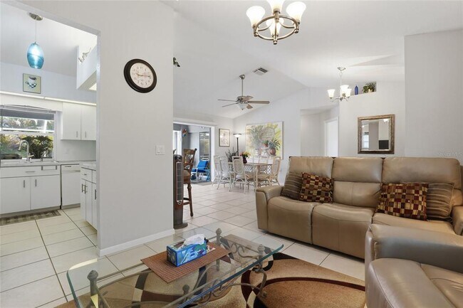 Building Photo - 3401 Moravia Ave