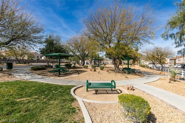 Building Photo - 8817 Tom Noon Ave