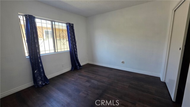 Building Photo - 3856 W 113th St