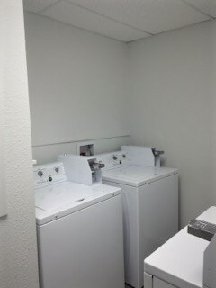 Building Photo - 1319 Walnut St