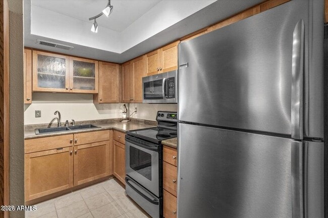 Building Photo - 6810 S Snyder Ln