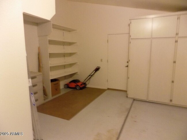 Building Photo - 9081 E Aster Dr