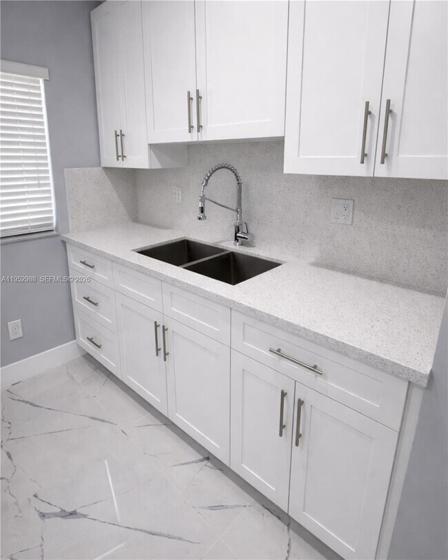 Building Photo - 7925 W 29th Way