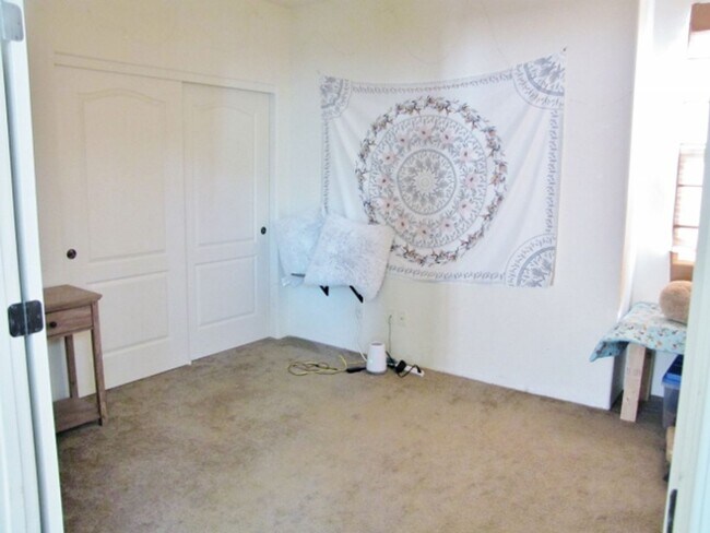 Building Photo - 3BR/2BA/2CG, 1518 sq.ft. home in Legends at Valiente centrally located in Sierra Vista, AZ