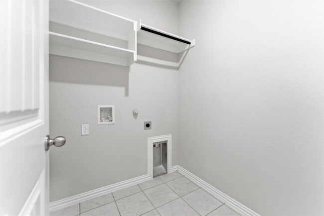 Building Photo - 1804 Star Fleet Dr