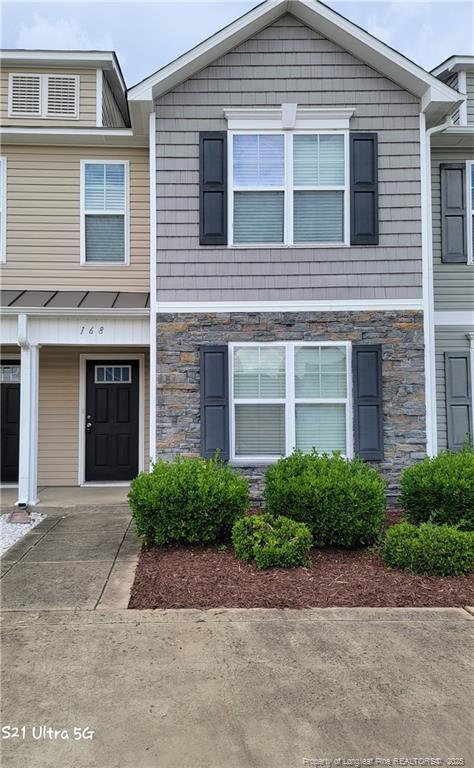 Primary Photo - 168 Collinwood Dr