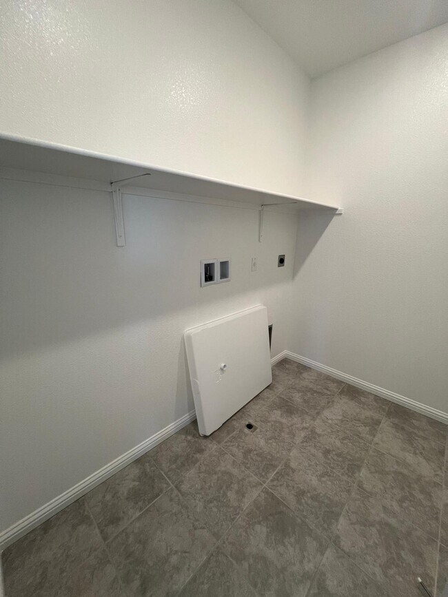 Building Photo - 3137 Barnowl Wy