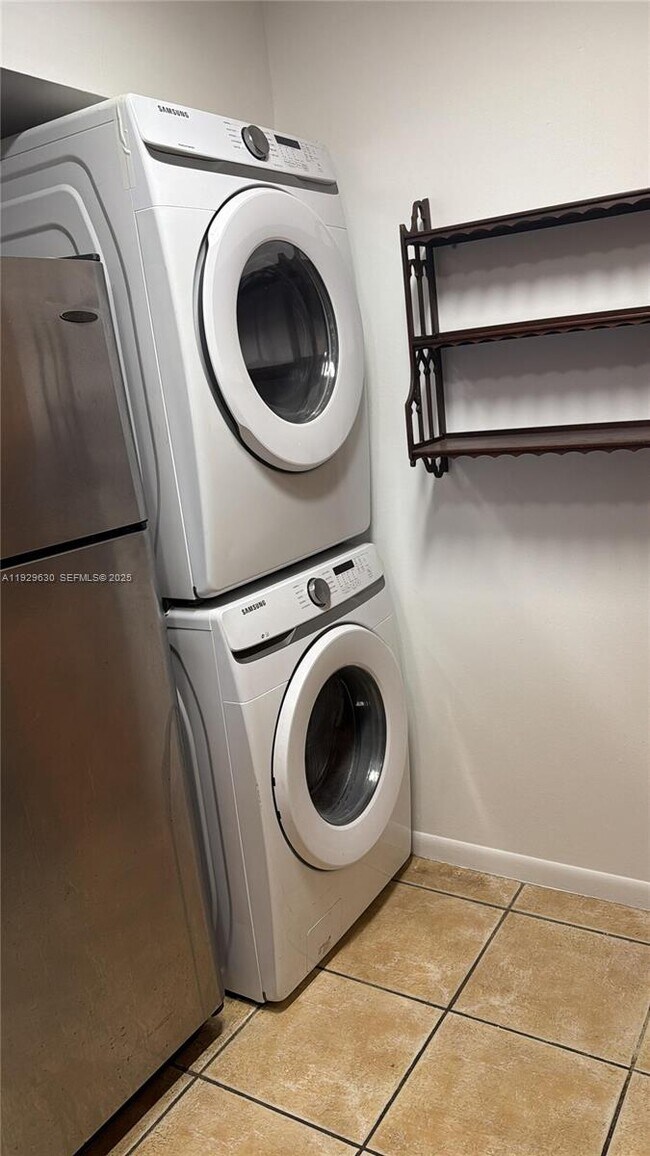 Building Photo - 15312 SW 72nd St