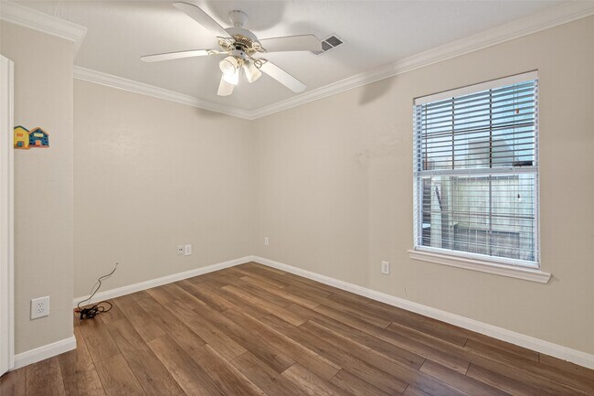 Building Photo - 14018 Danton Falls Dr