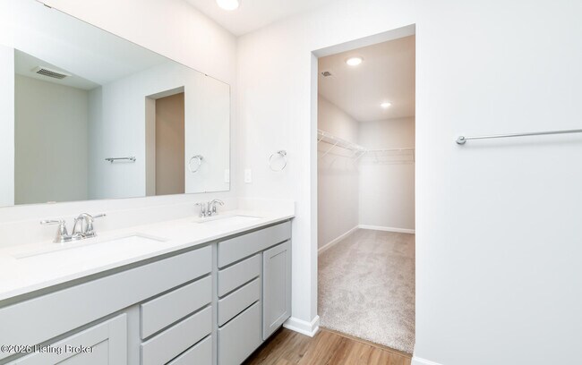 Building Photo - 16926 Aiken Rdg Cir