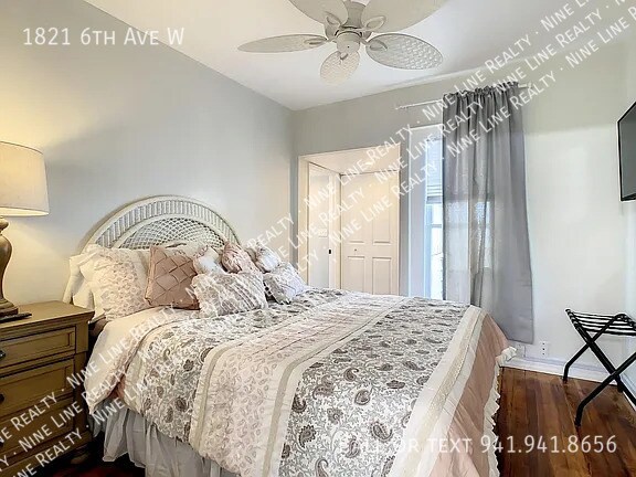 Building Photo - 1821 6th Ave W