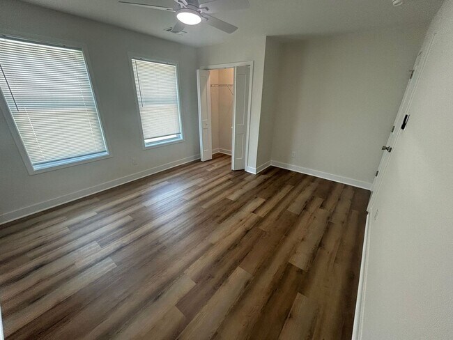 Building Photo - 192 Johnson Dr Ext