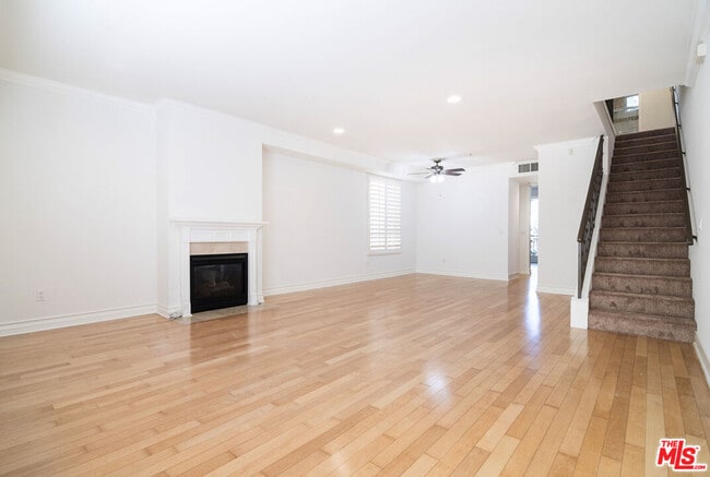 Building Photo - 11428 National Blvd