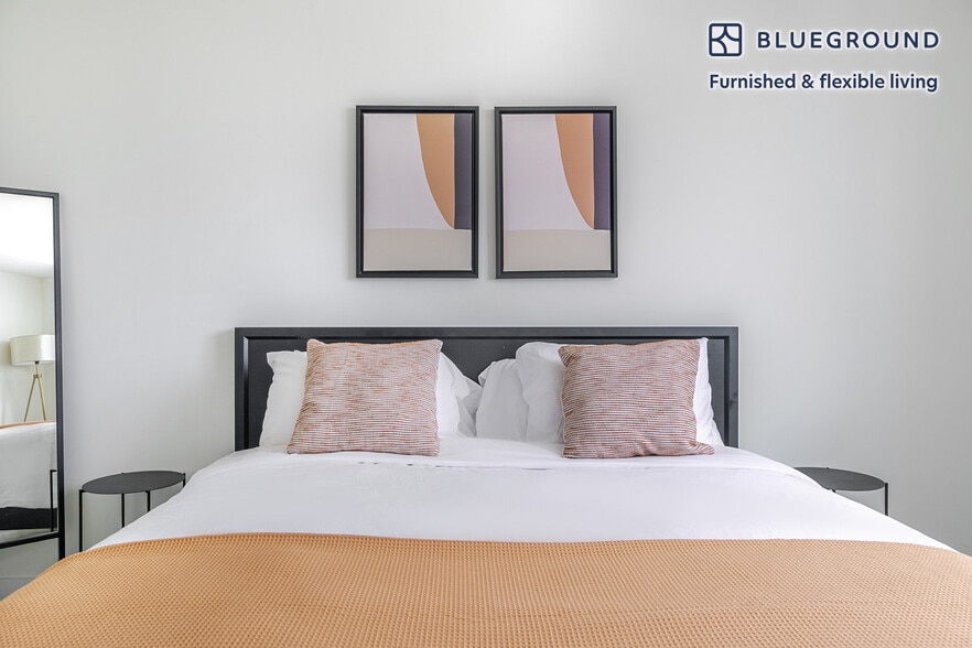 Building Photo - 729 NW 2nd St