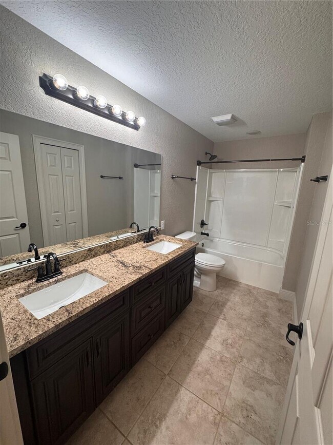 Building Photo - 1645 SW 168th Loop