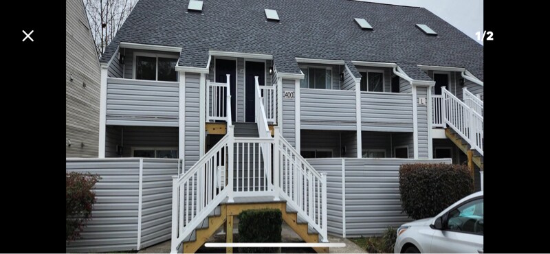 Building Photo - 400 Cambridge Cir