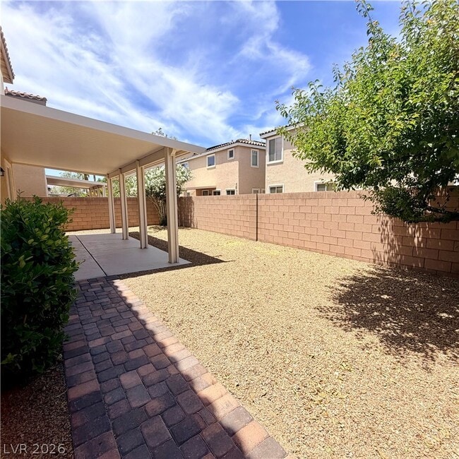 Building Photo - 7312 W Mesa Vista Ave