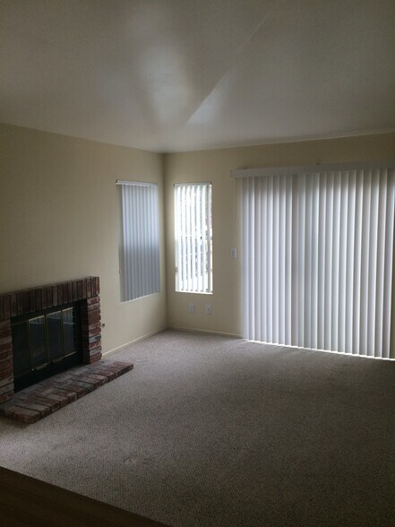 Building Photo - 779 Brookstone Rd