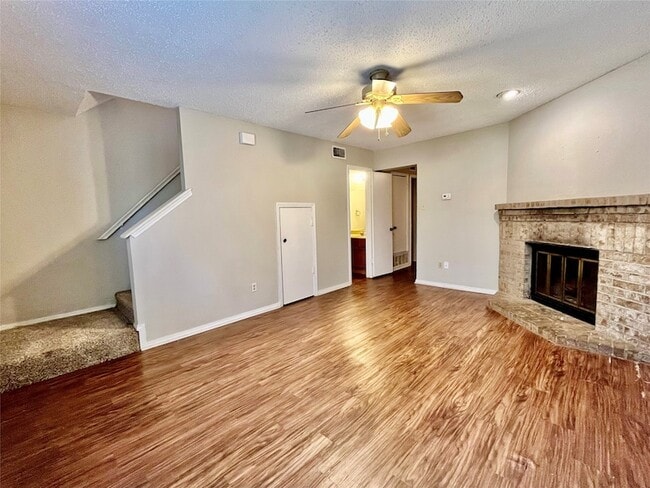 Building Photo - 3055 Olympia Dr