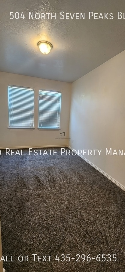 Building Photo - 504 N Seven Peaks Blvd