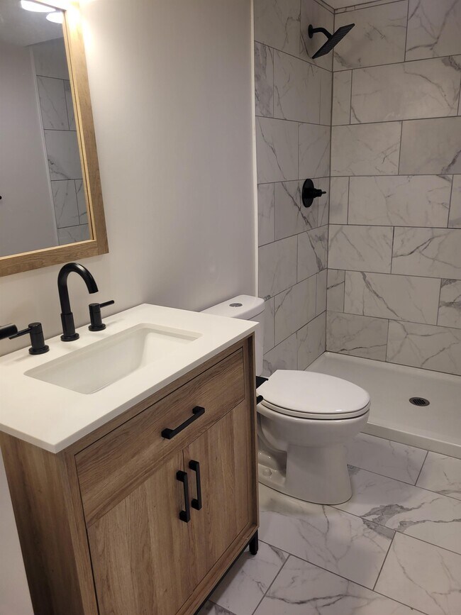 Building Photo - 2404 Grey Fox Trail