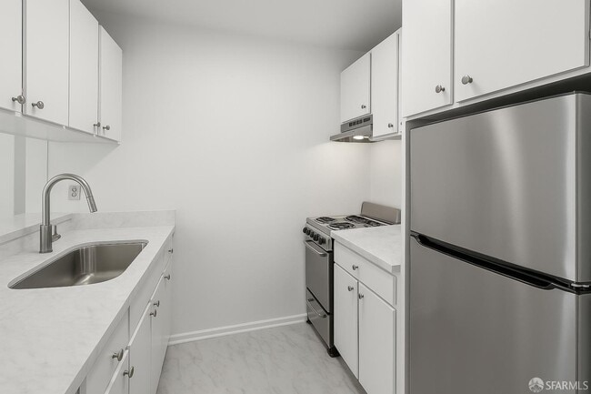 Building Photo - 95 Red Rock Way