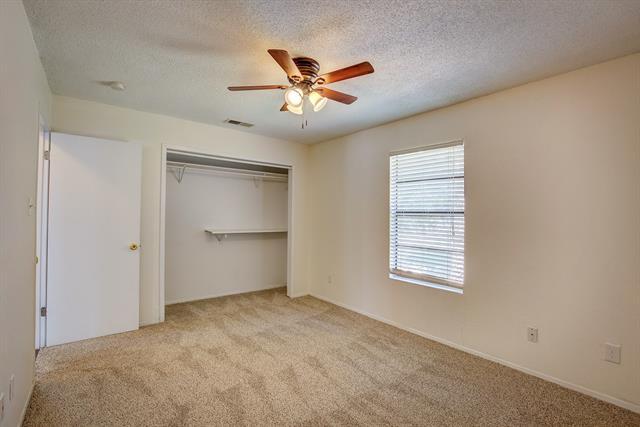 Building Photo - 2441 Sweetwood Dr