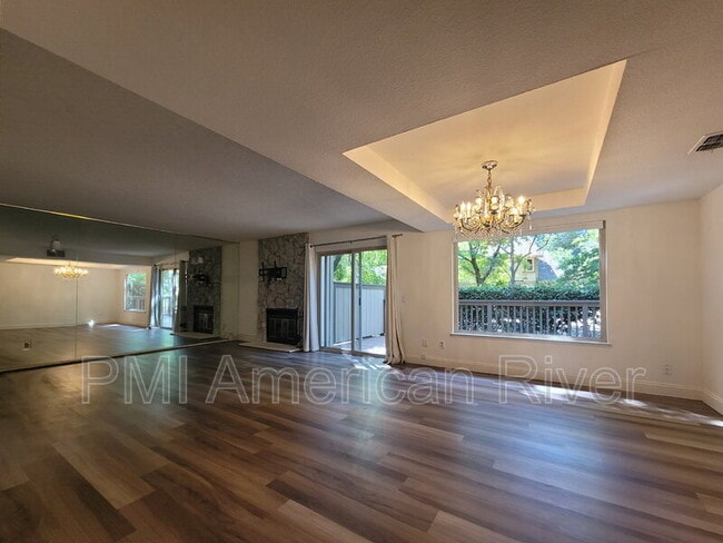 Building Photo - 6517 El Cabo Ct