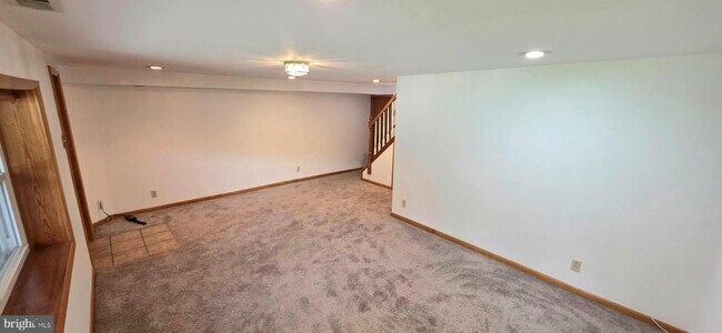 Building Photo - 12518 Fedor Pl