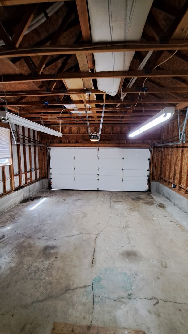 Building Photo - 3 Bedroom 2 Bath Home in Seabeck