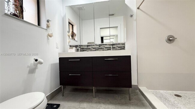 Building Photo - 9825 Costa Del Sol Blvd