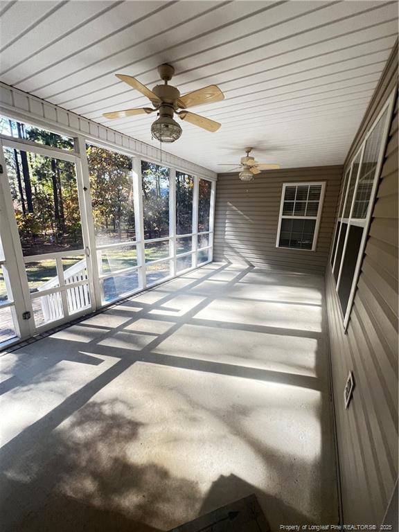 Building Photo - 208 Wood Run