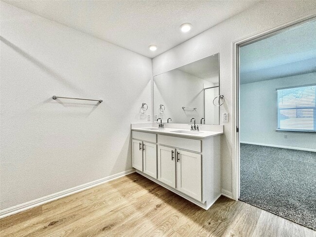 Building Photo - 2353 Bronc Buster Way