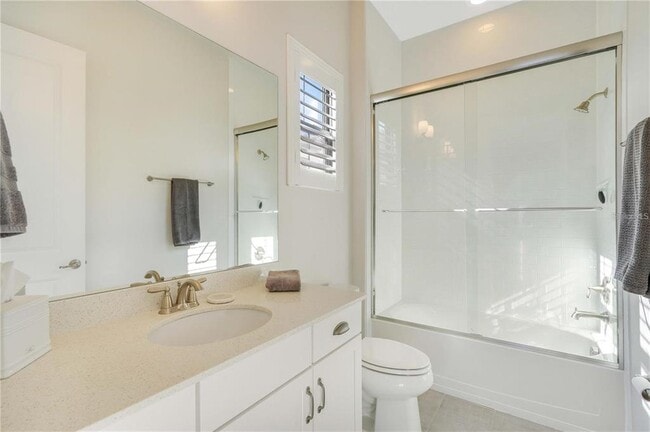 Building Photo - 8449 Via Vittoria Way