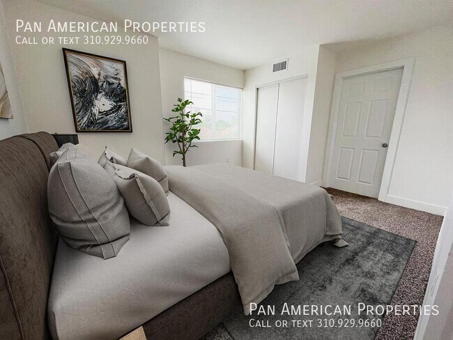 Building Photo - 1033 S Montebello Blvd