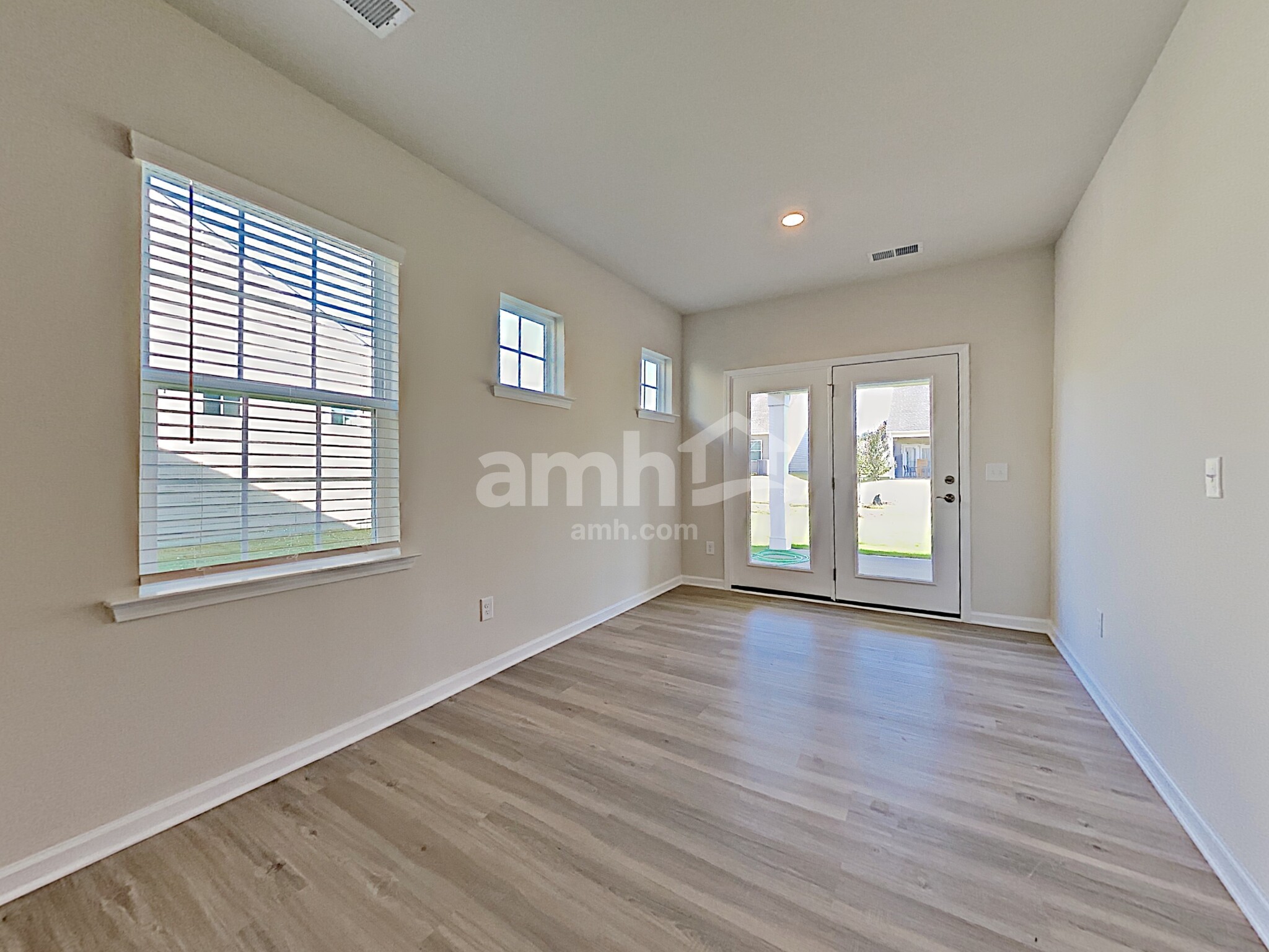 Building Photo - 14314 Hugh Dixon Way
