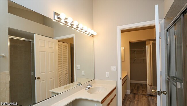 Building Photo - 402 Emerald Bay Cir